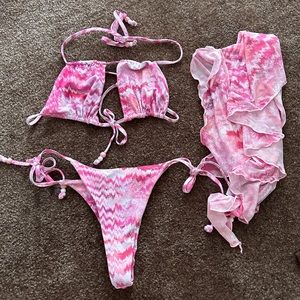 TIGERMIST PINK BIKINI WITH SARONG COVER UP SIZE MEDIUM PRINCESS POLLY WHITEFOX
